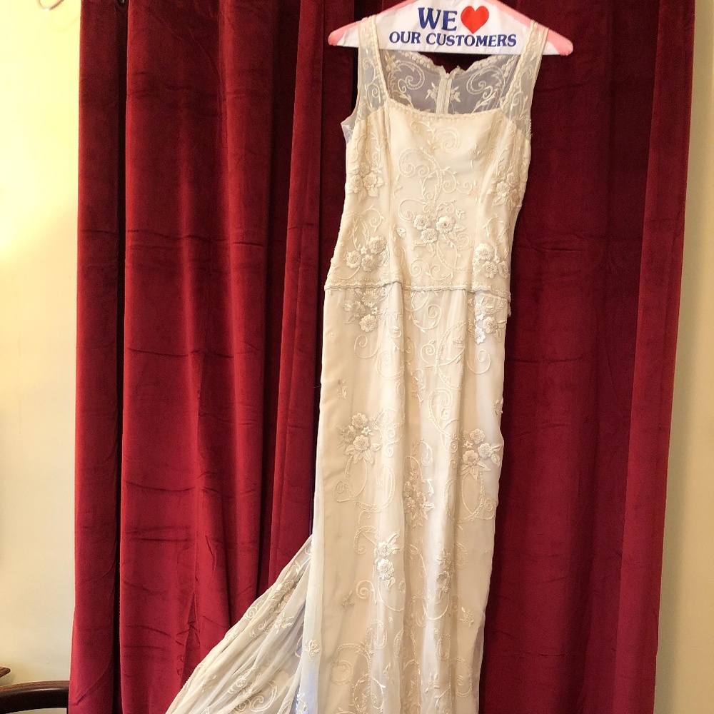 LAZARO Vintage Wedding Gown Size 8